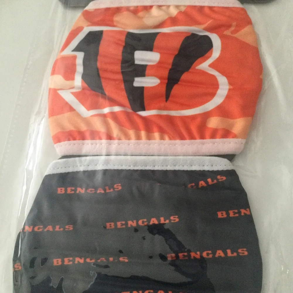 FOCO NFL CINCINNATI BENGALS CLUTCH 2 pack FACE MASKS UNISEX ADULT NWT